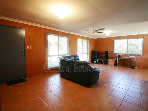 Sold By Linda Thygesen Picture 2