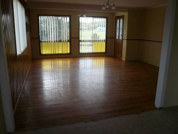 Lovely space in beautiful surroundings... Picture 1