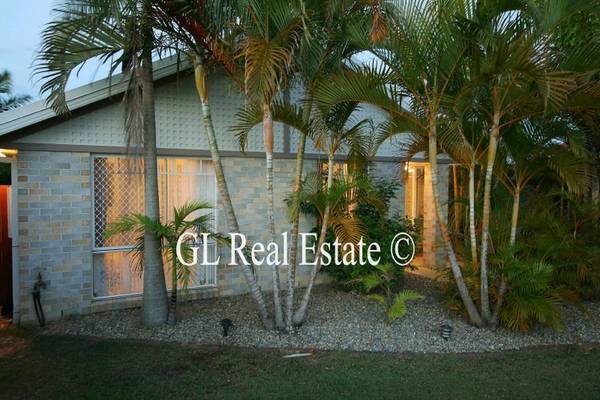 SOLD BY G L REAL ESTATE
WITH OUR LOW FEE OF 2% PLUS GST Picture