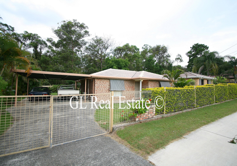 SOLD BY G L REAL ESTATE IN A WEEK. Picture 1