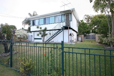 SOLD BY G L REAL ESTATE Picture