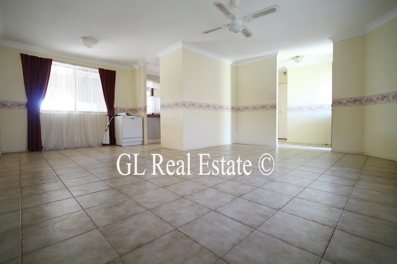 SOLD BY G L REAL ESTATE Picture 2