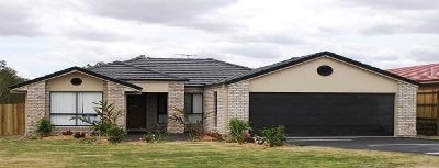 ANOTHER QUALITY REGENTS PARK HOME SOLD BY G L REAL ESTATE. Picture