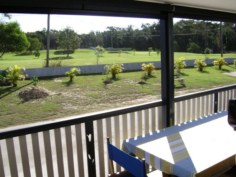 YOU DON'T HAVE TO BE A GOLFER TO ENJOY OVERLOOKING THE COURSE. Picture 3