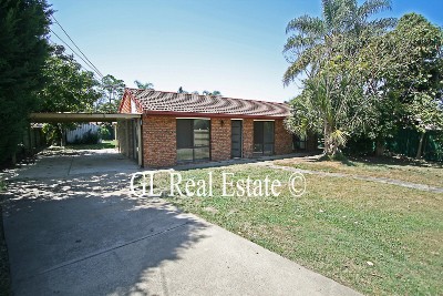 SOLD BY THE TEAM @ G L REAL ESTATE - 07 3800 7274 Picture