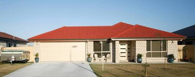 PRICE REDUCTION VENDORS LEAVING TOWN. Picture