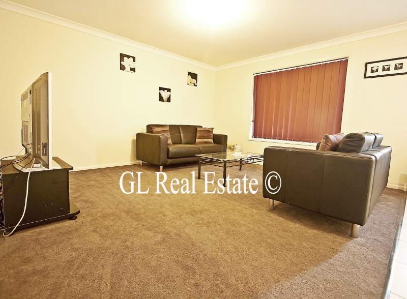 BELOW COST - HEAVILY REDUCED IN PRICE TO $415,000, CALL NOW! Picture 2