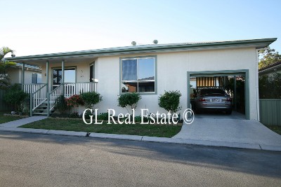 SIMPLY IRRESISTIBLE, RESORT LIVING FOR THE OVER 50'S. Picture