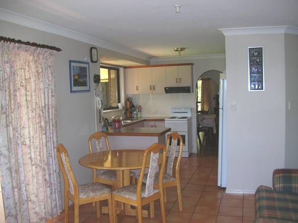 HOME WITH INCOME Picture 3