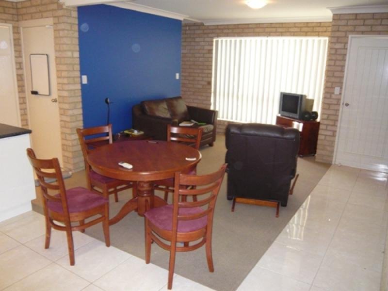 INVESTMENT UNIT Picture