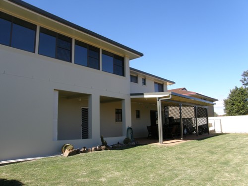 THE COMPLETE FAMILY HOME Picture