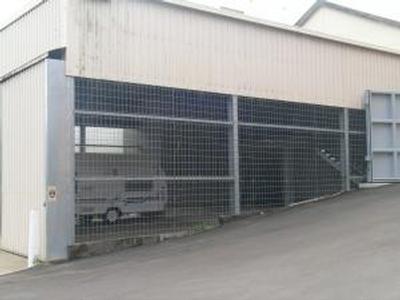 CLOSE CBD PARKING Picture CLOSE CBD PARKING Picture