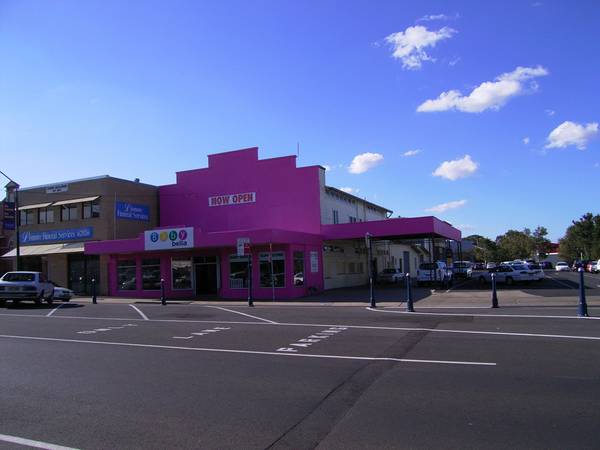 BIG FREEHOLD - LISMORE Picture 3