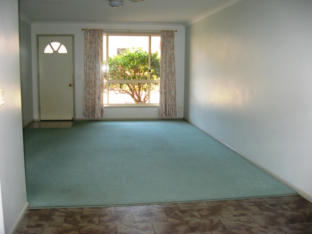 LOVELY TOWNHOUSE Picture 3