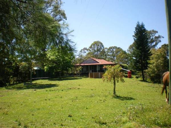 RELAXED COUNTRY LIFESTYLE Picture 1