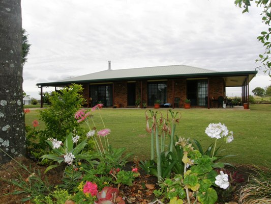 ENJOY COUNTRY LIFE HERE! Picture