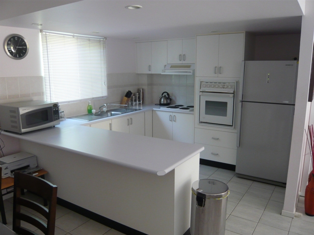 ADORABLE TOWNHOUSE Picture