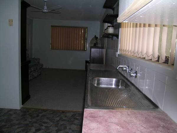 UNIT IN EAST LISMORE Picture UNIT IN EAST LISMORE Picture