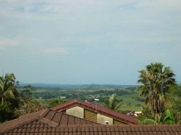 DESIRABLE DUPLEX Picture