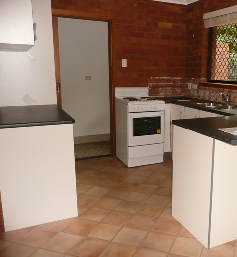 NEAT & TIDY GOONELLABAH UNIT Picture NEAT & TIDY GOONELLABAH UNIT Picture