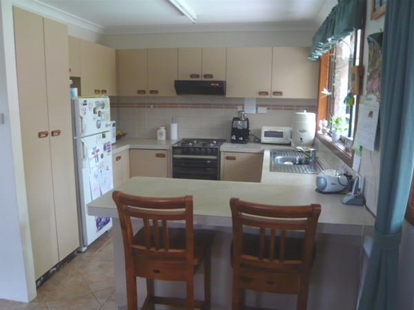 PICK LOCATION Picture