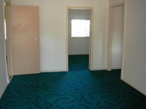 RURAL SETTING HOME Picture RURAL SETTING HOME Picture