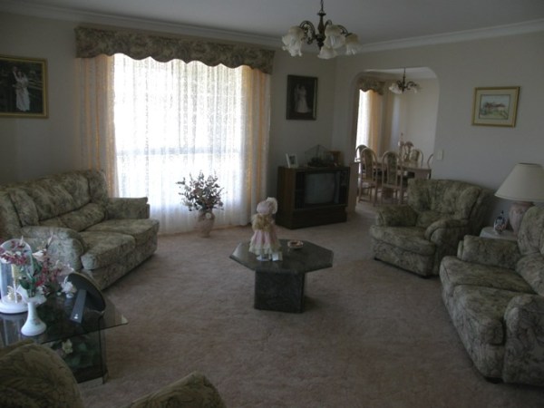 A SELECT RESIDENCE Picture 3