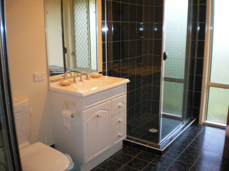 A CHANGE OF PACE Picture 3