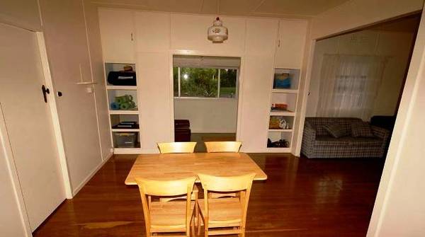 RENOVATED HINTERLAND COTTAGE Picture 3