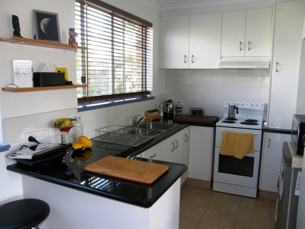 RENOVATED UNIT Picture 3