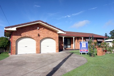 I PROMISED YOU A ROSE GARDEN Picture