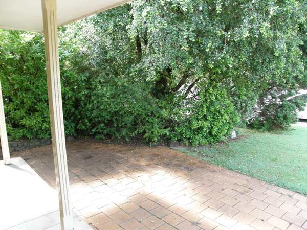 DESIRABLE DUPLEX UNIT Picture 2