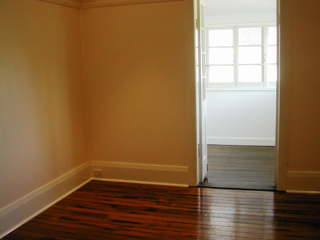 EAST LISMORE CHARMER Picture