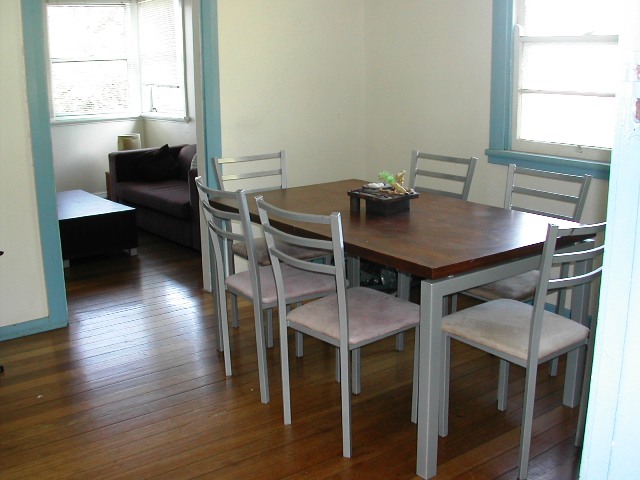 SPACIOUS EAST LISMORE Picture 2