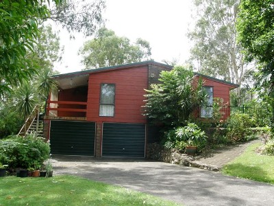 PEACEFUL GARDEN SETTING Picture