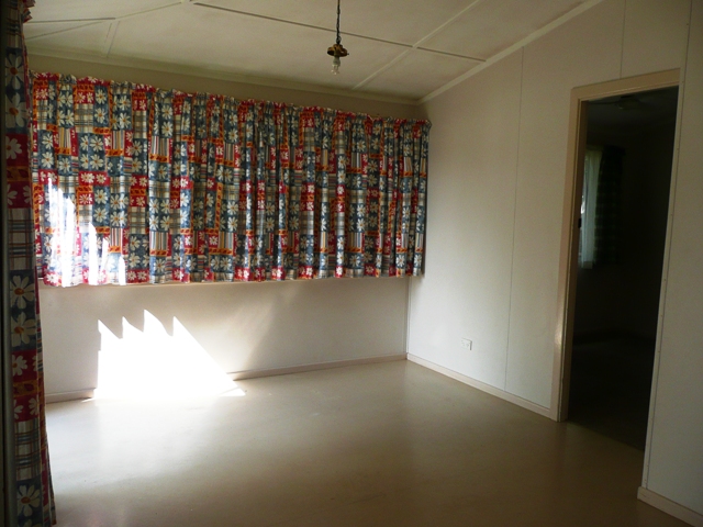 LARGE UNIT Picture LARGE UNIT Picture