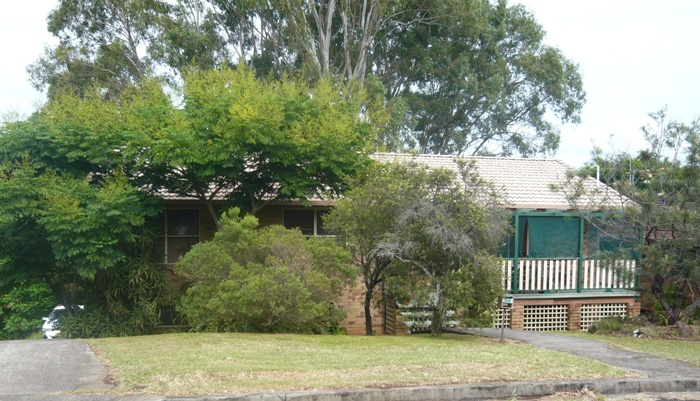 GREAT POSITION - BRICK & TILE Picture 2