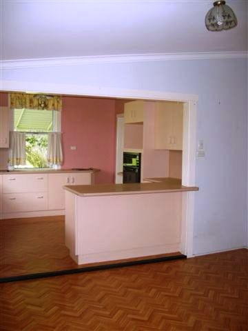 HOUSE WITH CHARACTER Picture 3