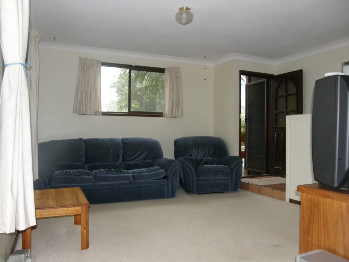 LISMORE HEIGHTS - VIEWS TO THE MOUNTAINS Picture 3