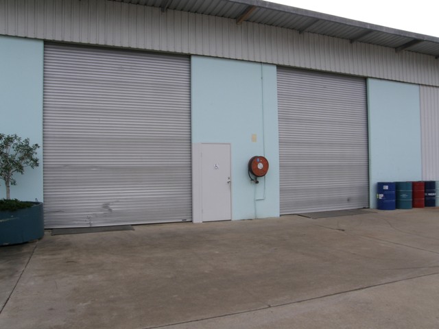 HOT INDUSTRIAL - SNOW STREET Picture 2