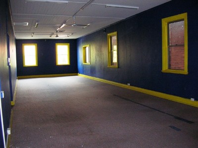 YOGA - DANCE - BIG OFFICE - LITTLE BUDGET Picture