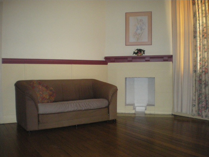 EAST LISMORE CHARMER Picture 2