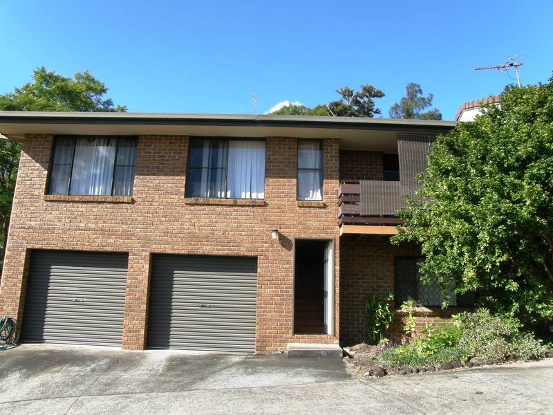 SPACIOUS UNIT Picture 1
