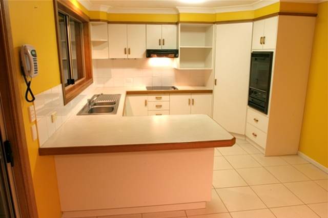 QUALITY FAMILY HOME Picture QUALITY FAMILY HOME Picture