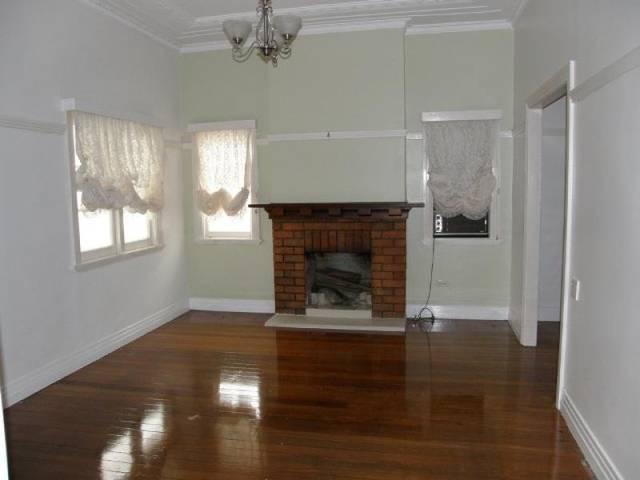 RENOVATED EAST LISMORE HOME Picture