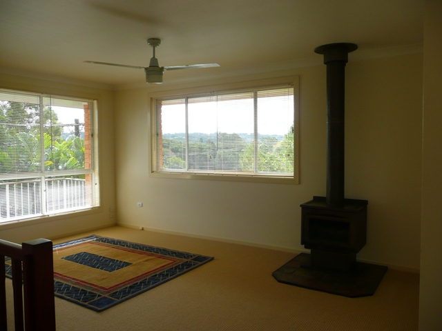 FULLY RENOVATED HOME Picture