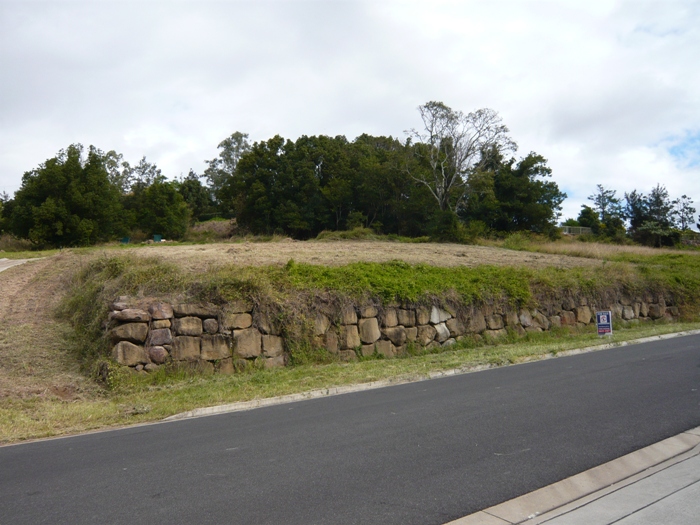 SUPERIOR BUILDING SITE Picture 2