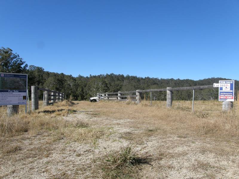 THE PERFECT ESCAPE Picture 3