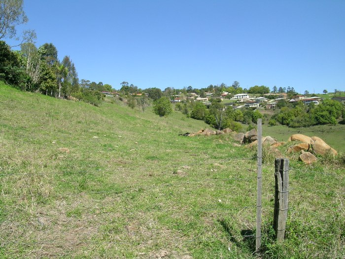 LISMORE HEIGHTS FARMLET Picture 2