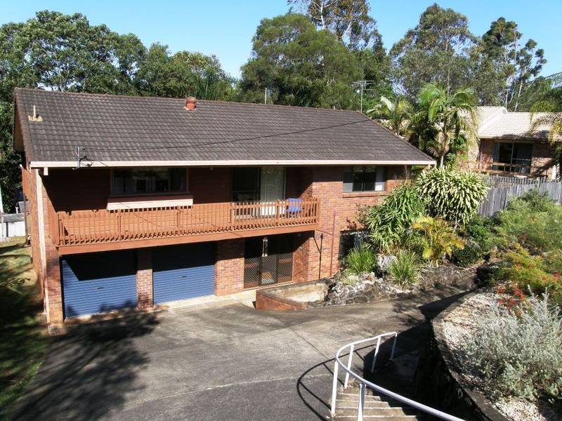 BIG FAMILY HOME Picture 1